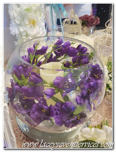 Wedding Bubble Vase Centrepiece Hire Essex, Wedding flowers florist Essex London Centrepiece Hire, table decorations, Event Decorators, Prop Hire